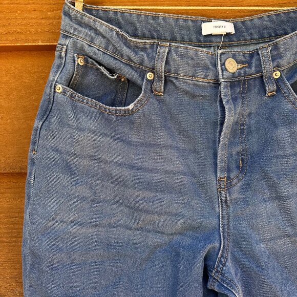 Forever 21 High Rise Ankle Distressed Lose Fit Blue Jeans Size 28 - Picture 7 of 13